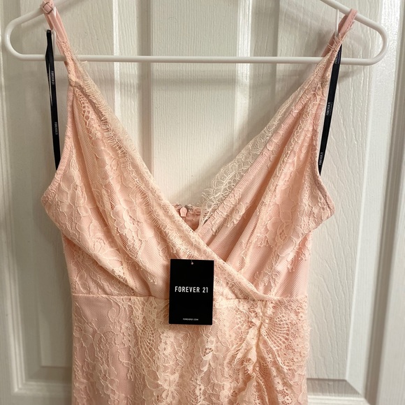 Sheer Maxi forever 21 dress - Picture 3 of 4